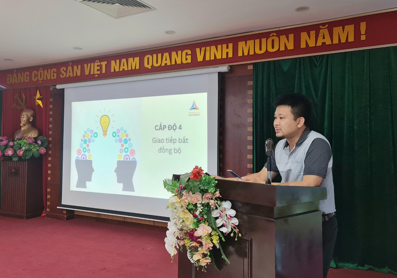Anh Nguyễn Thế Hùng - CEO VINADES chia sẻ kinh nghiệm chuyển đổi số trong mô hình doanh nghiệp