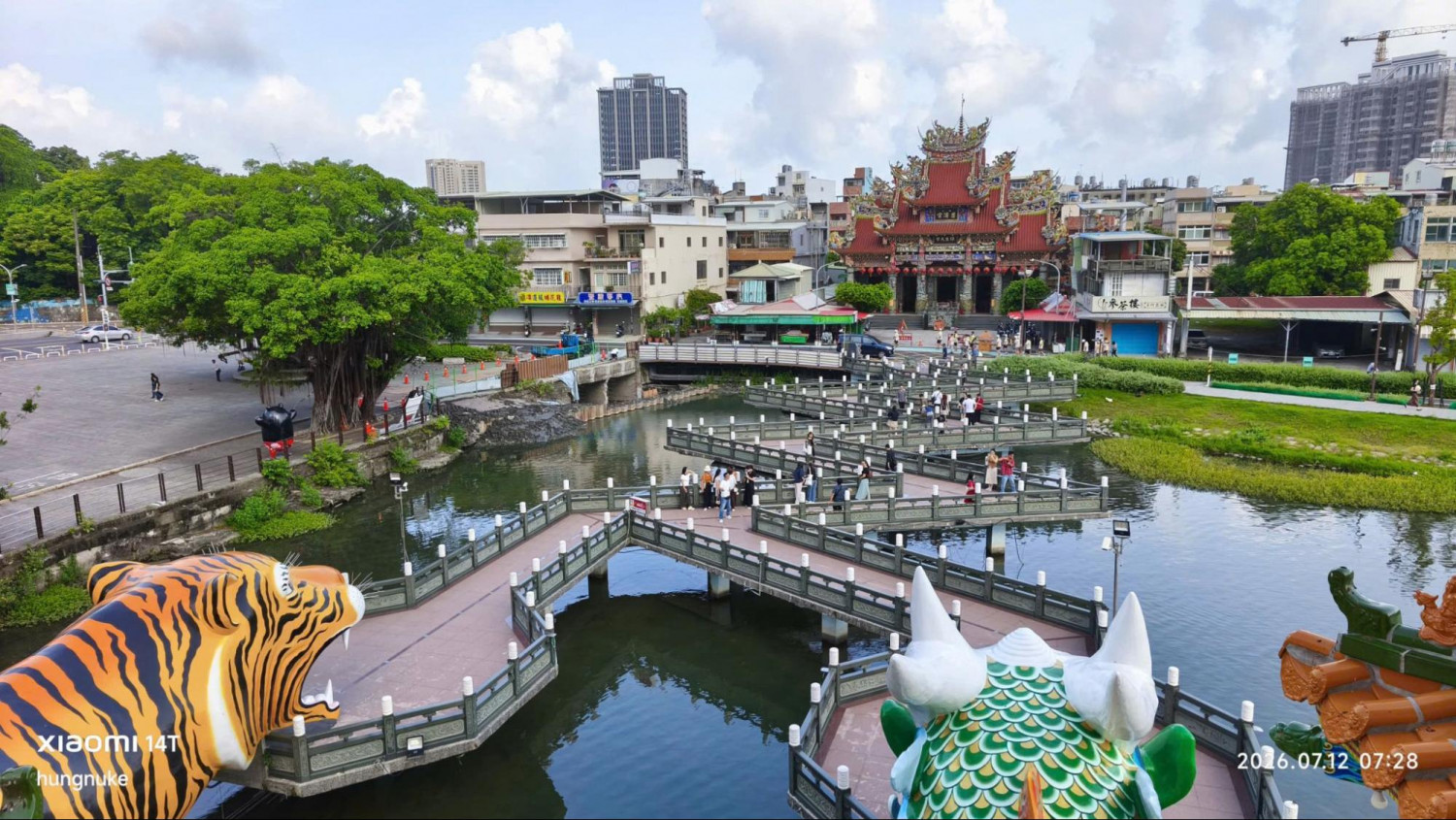 Đầm Liên Trì chụp từ trên cao xuống